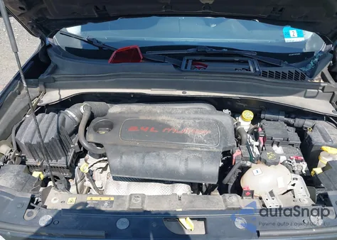 2016 Jeep Renegade Trailhawk from USA, damaged, VIN ZACCJBCT3GPC80089